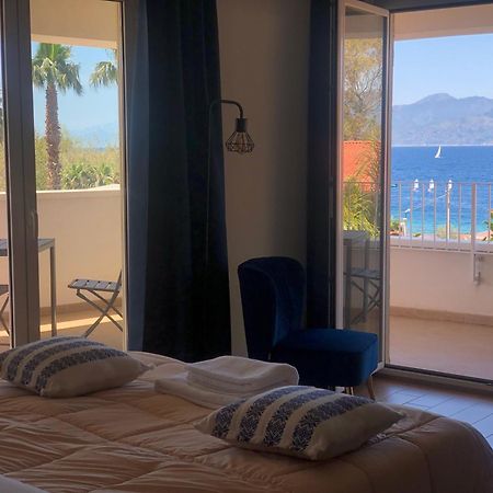 Thalassa Suite & Spa Reggio di Calabria Eksteriør billede