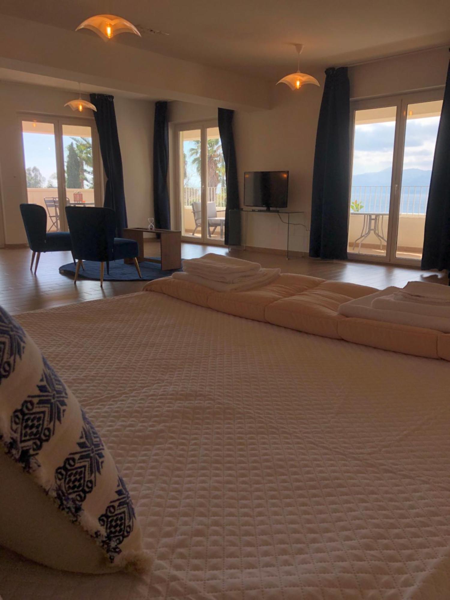 Thalassa Suite & Spa Reggio di Calabria Eksteriør billede