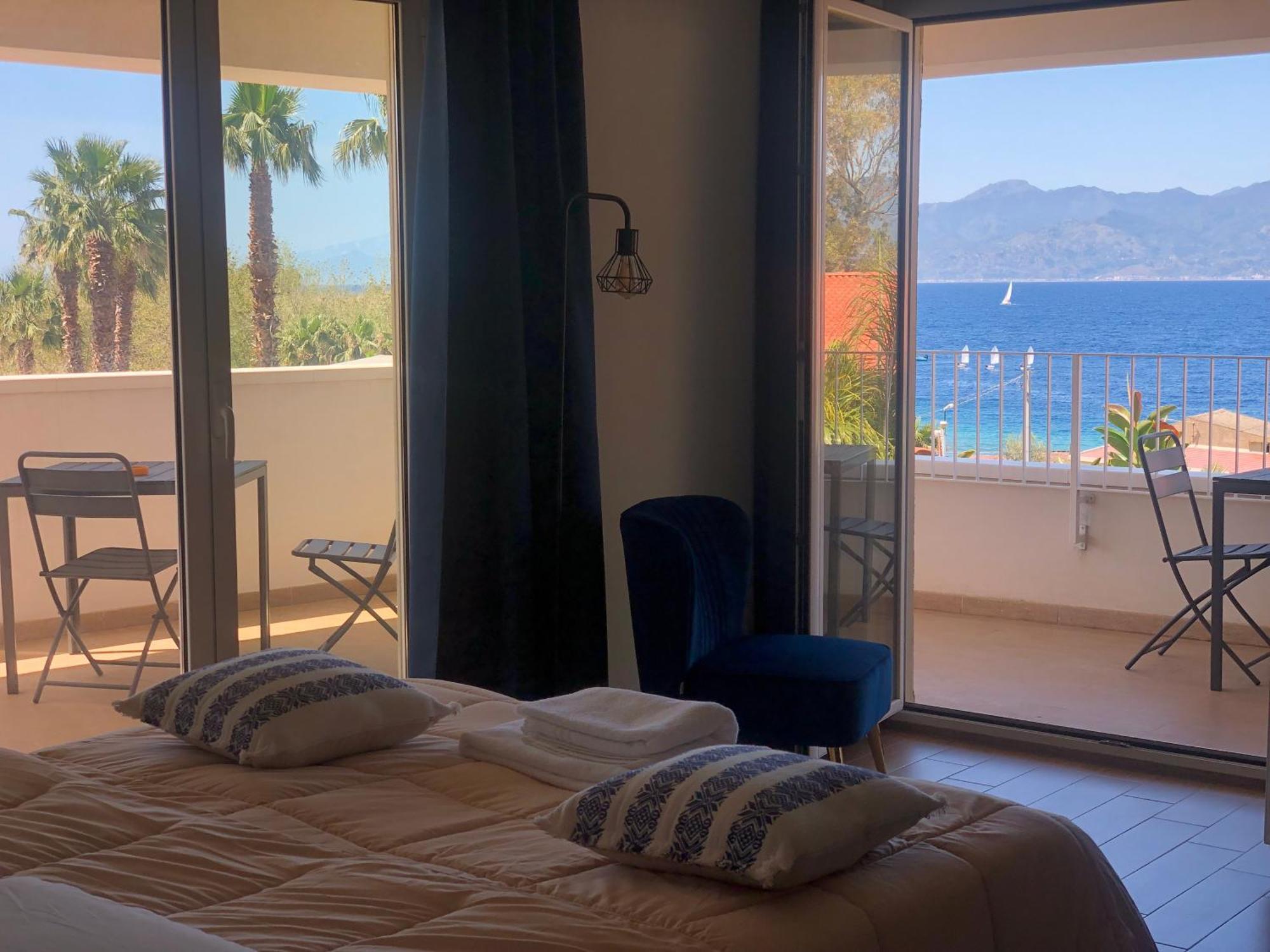 Thalassa Suite & Spa Reggio di Calabria Eksteriør billede